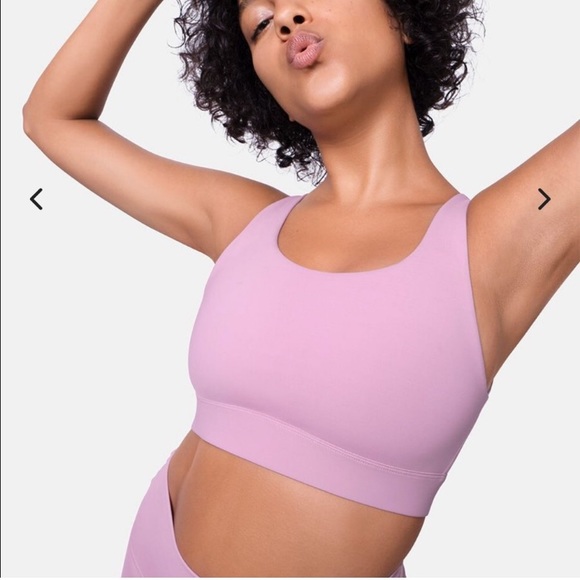 Outdoor Voices LightForm Circle Back Bra in Providence (S) - Picture 2 of 13